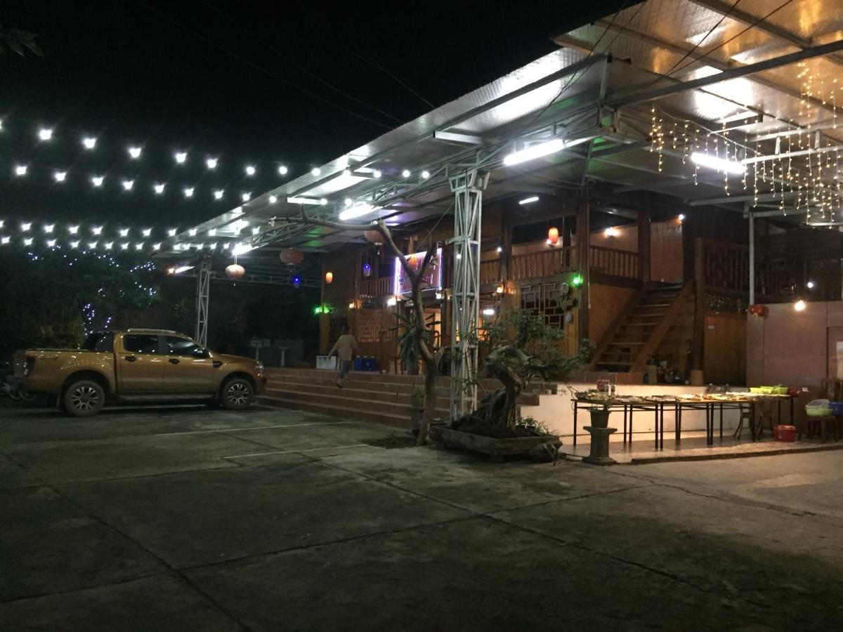 Son Thuy Homestay Ha Giang Exteriör bild