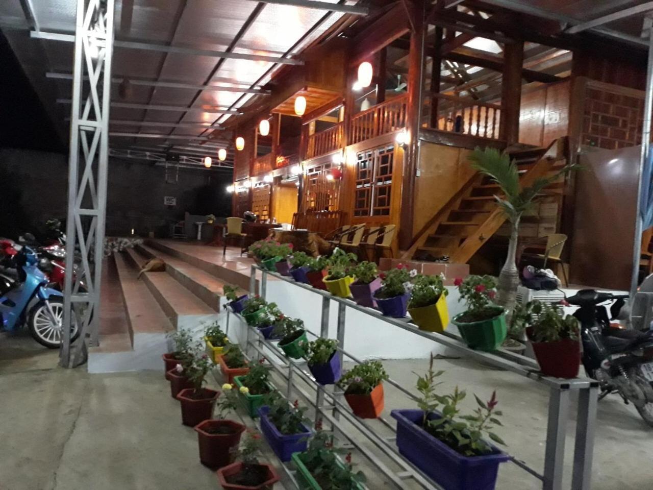 Son Thuy Homestay Ha Giang Exteriör bild